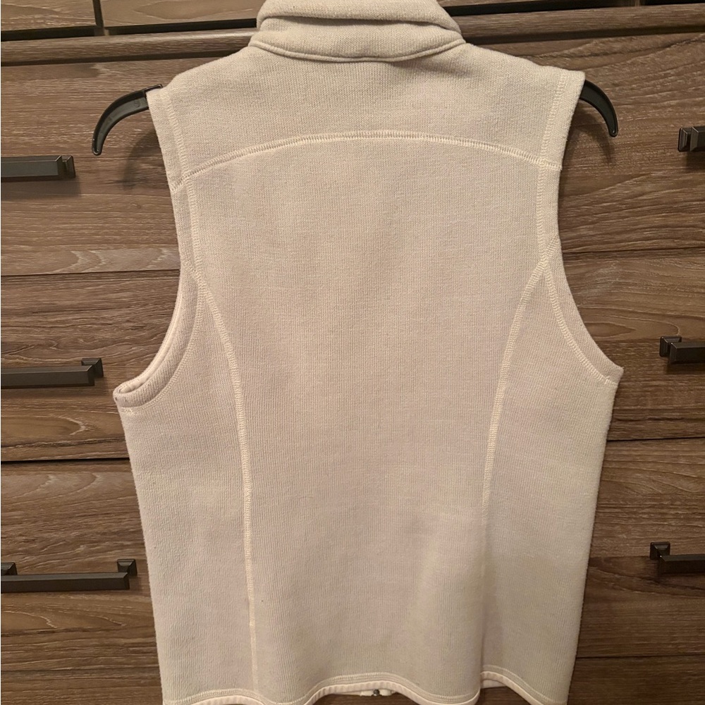 Patagonia Off-White Fleece Vest - Picture 3 of 3